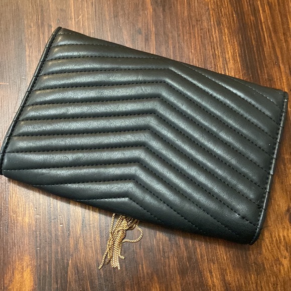 Lulus faux leather black clutch with tassel - Picture 2 of 10